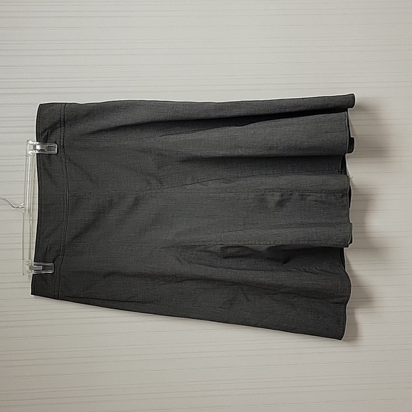 Sandro women's classic sportswear skirt sz 12 midi - Picture 1 of 3